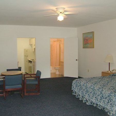 Beverly Hills Motel 객실 사진